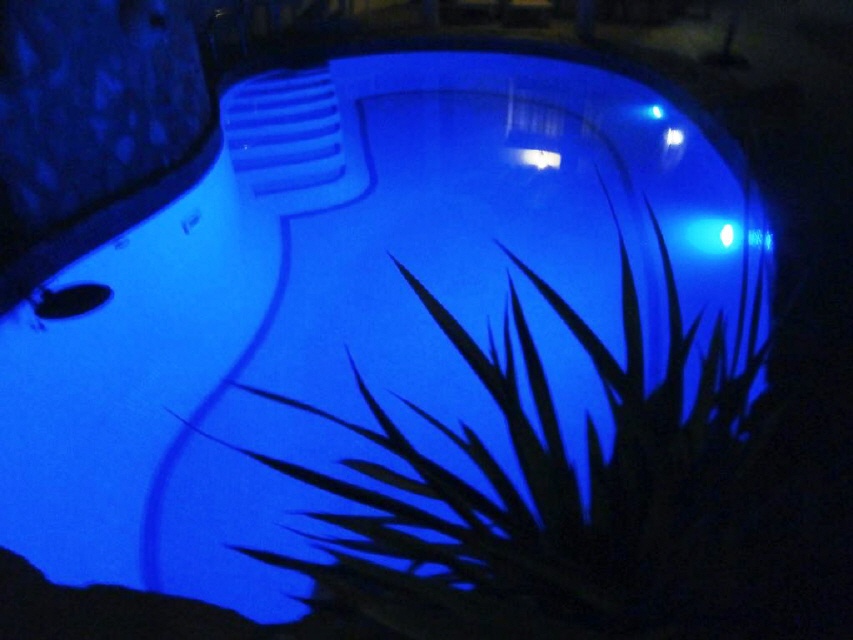 Casa Isidora - Pool bei Nacht
