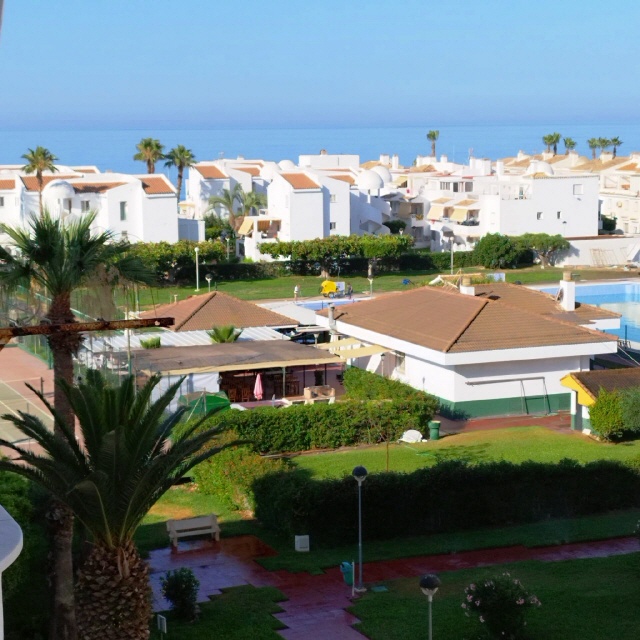 Laguna Beach 9 - Aussicht auf Meer, Tennisplätze und Pool