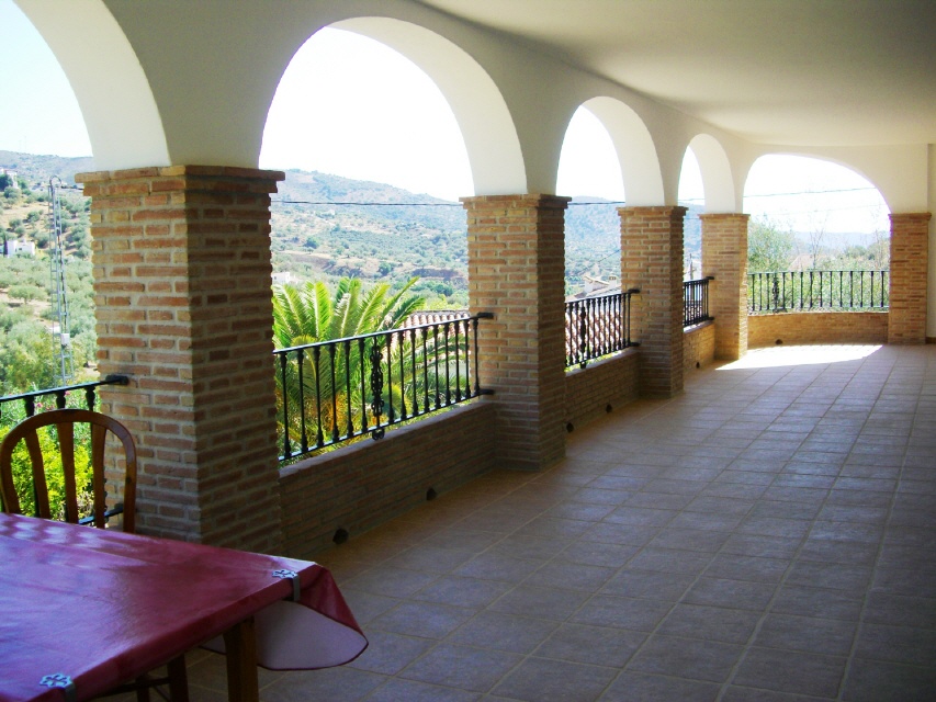balcony