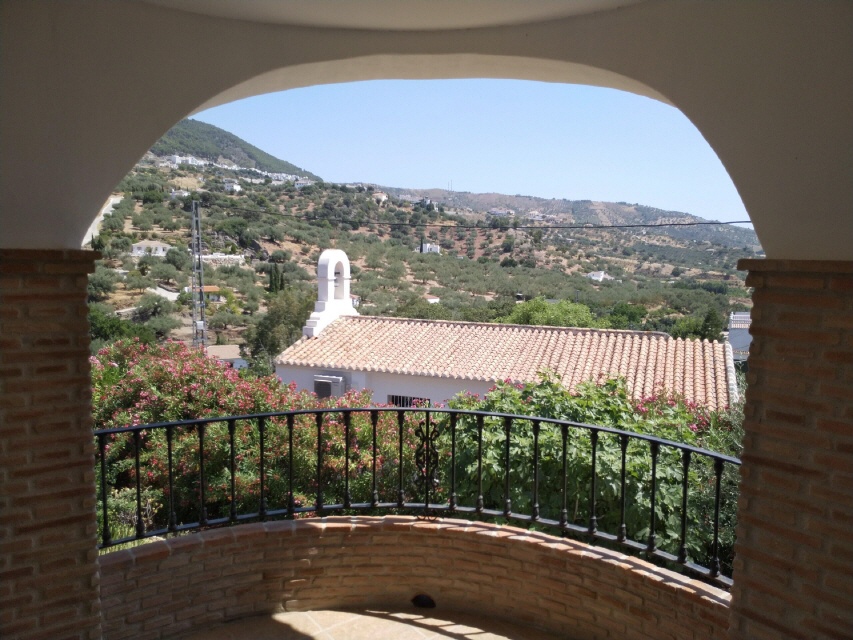 view from the round corner of the balcony to the old school