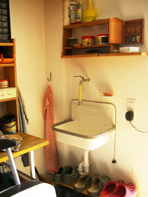 workshop / hobby room
