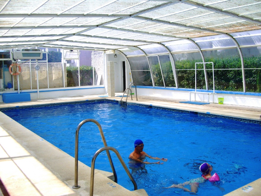 Laguna Beach - conditioned winter pool